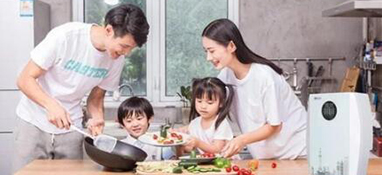 消費(fèi)者期待凈水器行業(yè)轉(zhuǎn)型升級